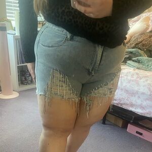 SHEIN Frayed Jean Shorts with Beaded Detail